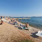 Lovely Apartment In Zadar With Wifi *