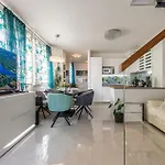 Cozy In With Wifi Apartamento Zadar